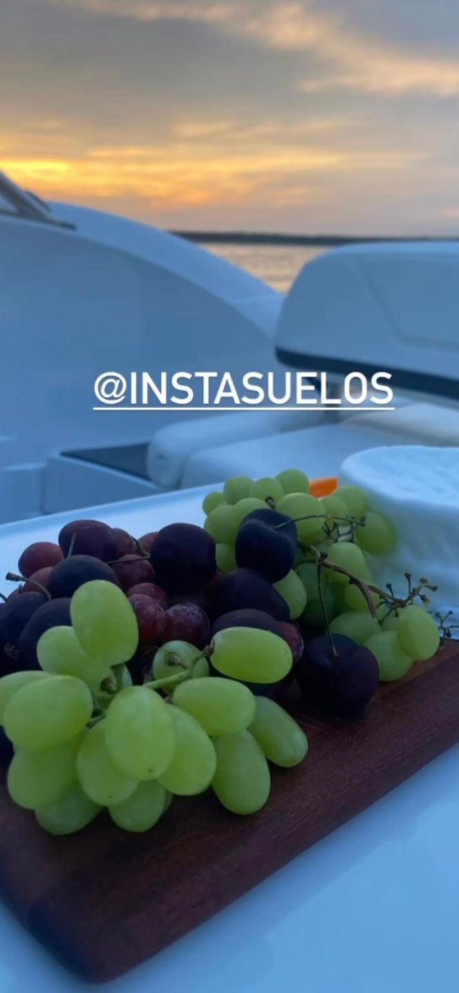 Picture of grape platter on boat 