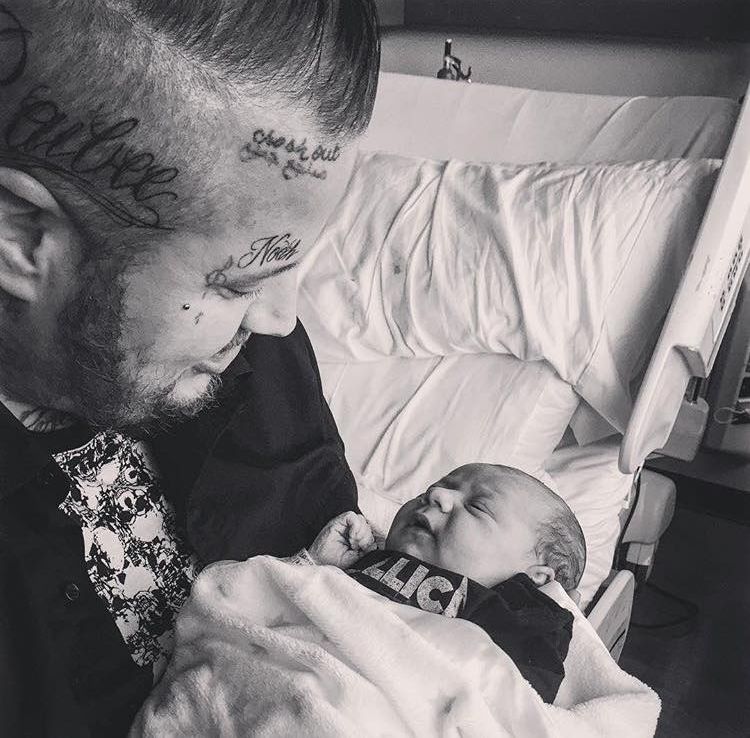 Jelly Roll announces his son is born