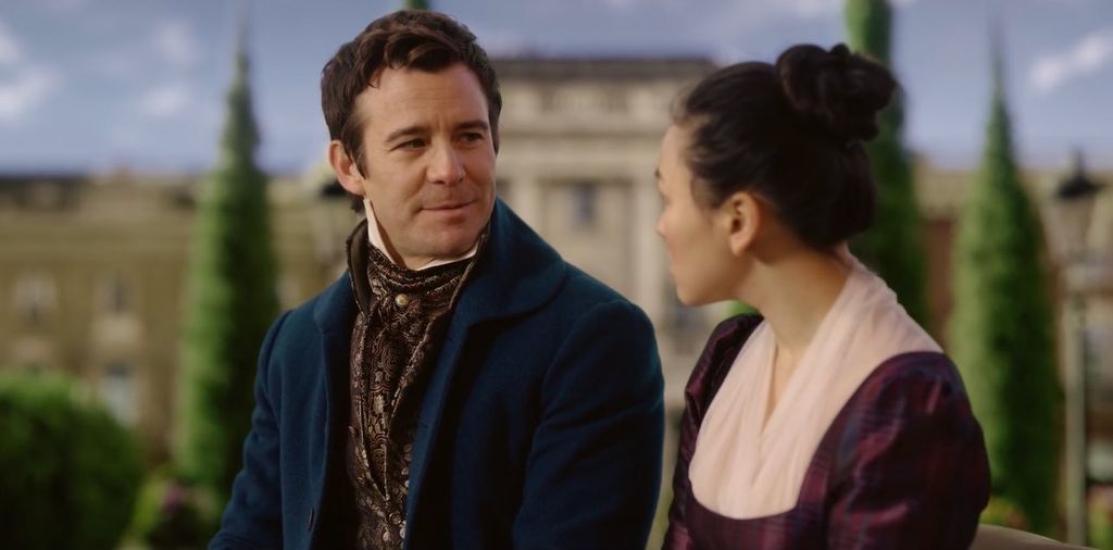 Luke Thompson and Yerin Ha in Bridgerton