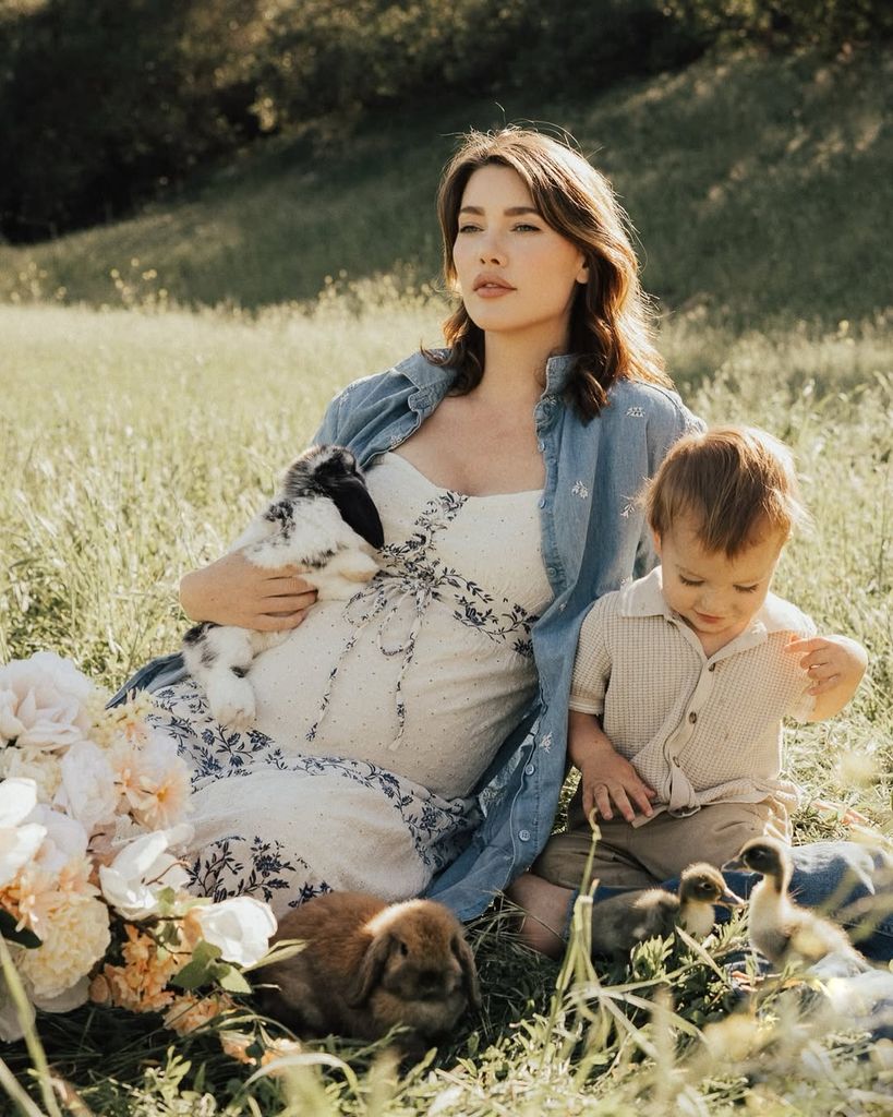 Jacqueline MacInnes Wood pregnant and son