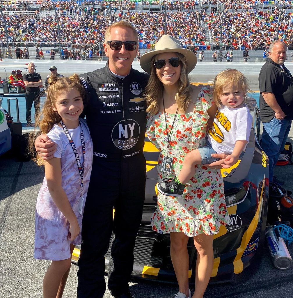 photo of greg biffle and family trackside