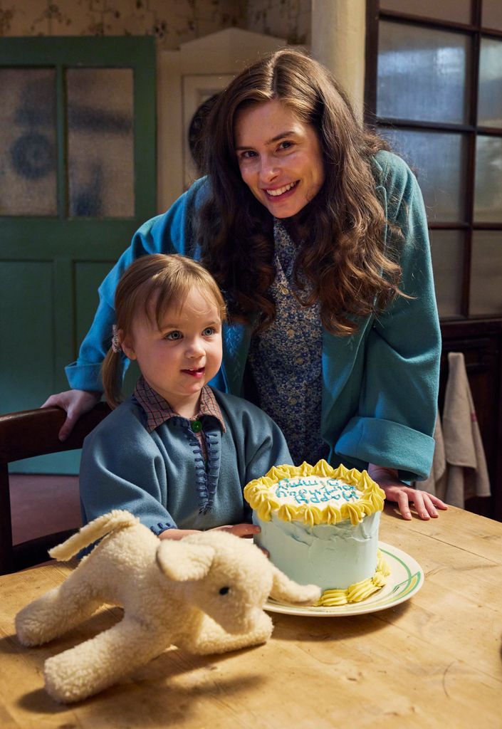 Rachel Shenton in All Creatures Great and Small 