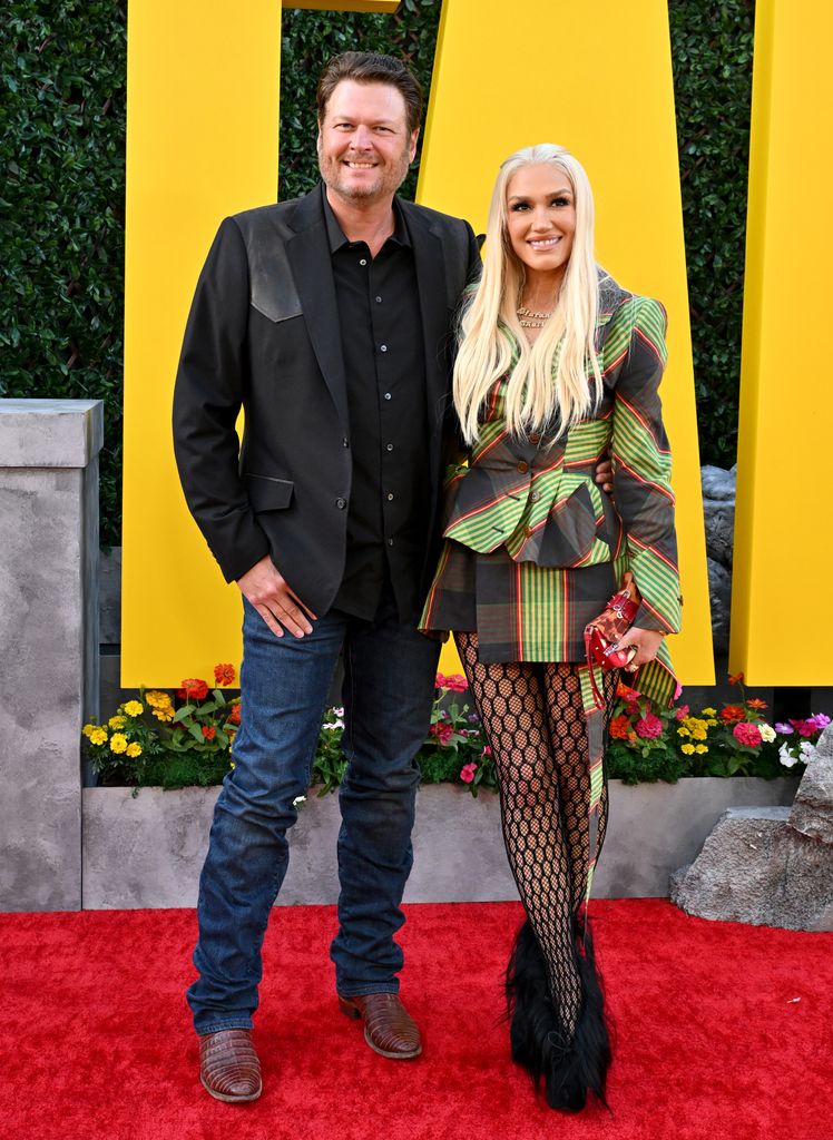 Gwen Stefani in plaid look on red carpet with Blake