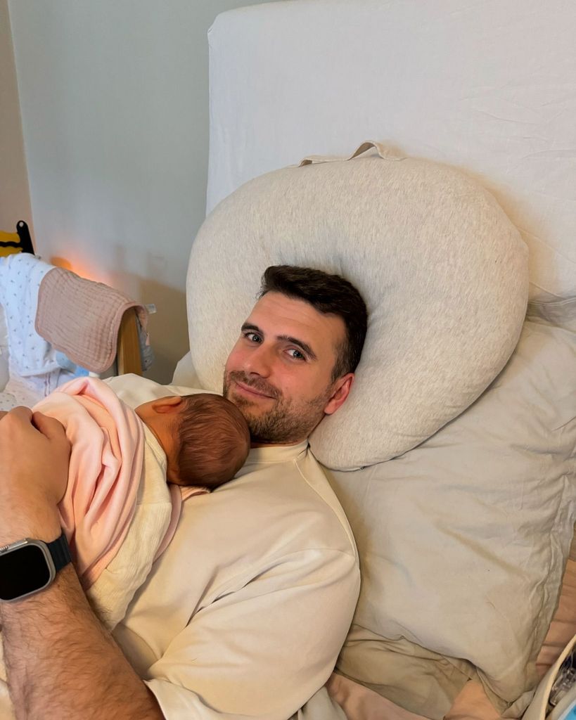 Rosie added a sweet photo of her fiance Steve and Billie having a cuddle on the sofa