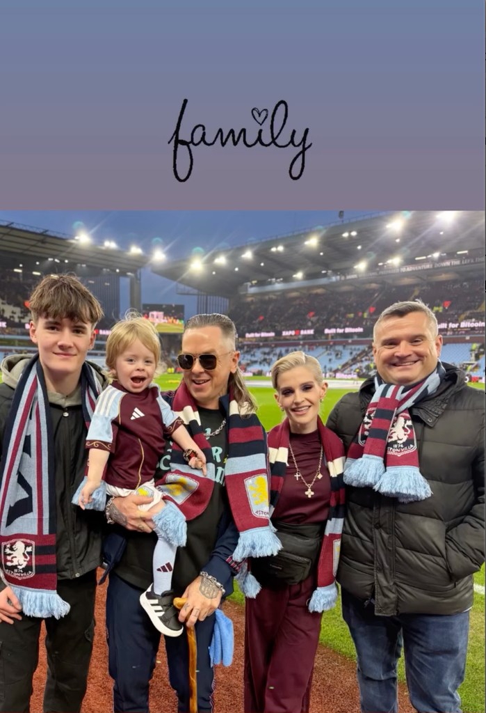 kelly osbourne sid wilson son sidney