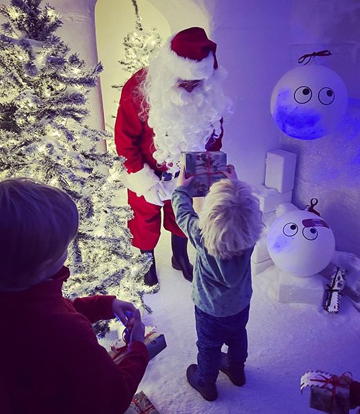 Boris Johnsons son getting a present from Santa