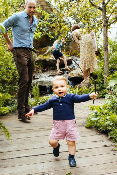 prince louis walking at chelsea flower show