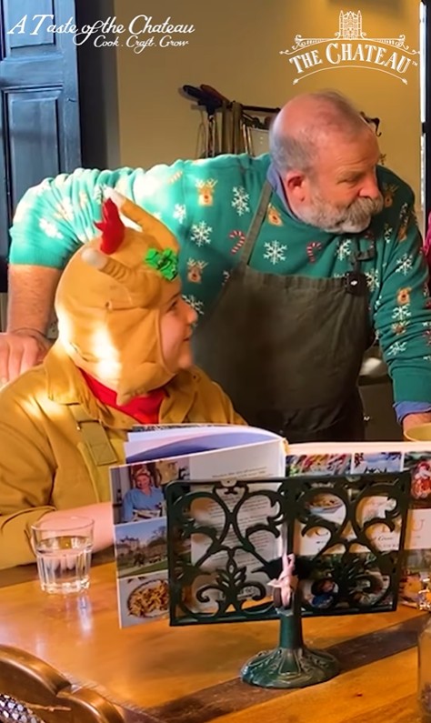 Dick and Arthur Strawbridge at their kitchen table