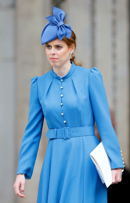 princess beatrice wearing blue dress