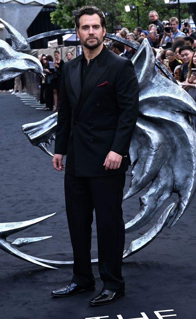 Henry Cavill double-breasted suit the witcher premiere