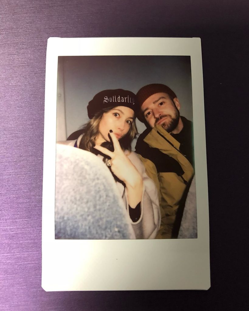 jessica biel and justin timberlake polaroid selfie