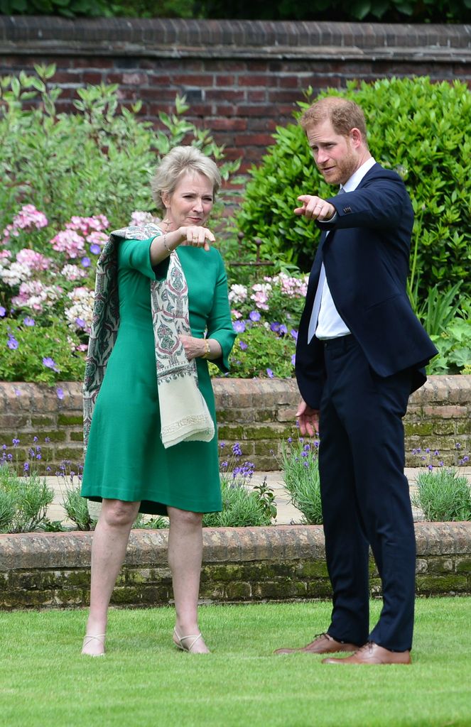 Julia Samuel in a grene dress at the unveiling of a statue of Princess Diana