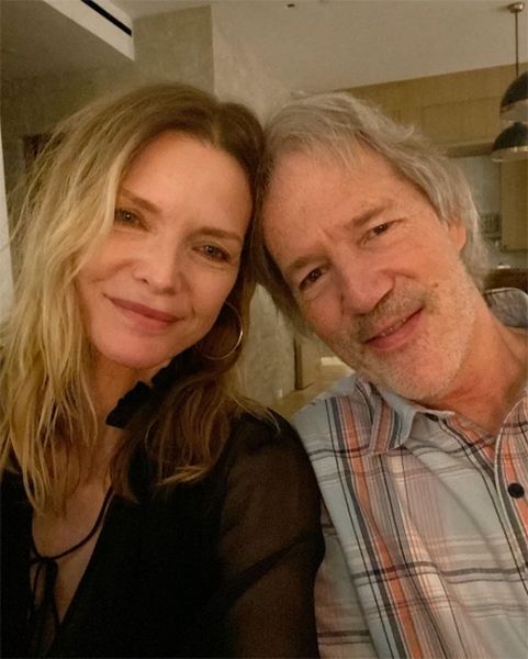 michelle pfeiffer with husband david kelley in home