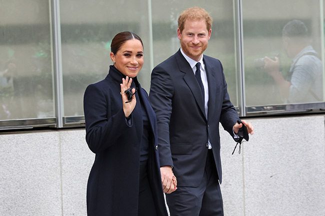 Prince Harry and Meghan waving in New York