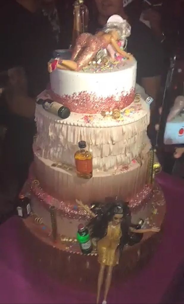 Kylie Jenner's epic 21st birthday cake