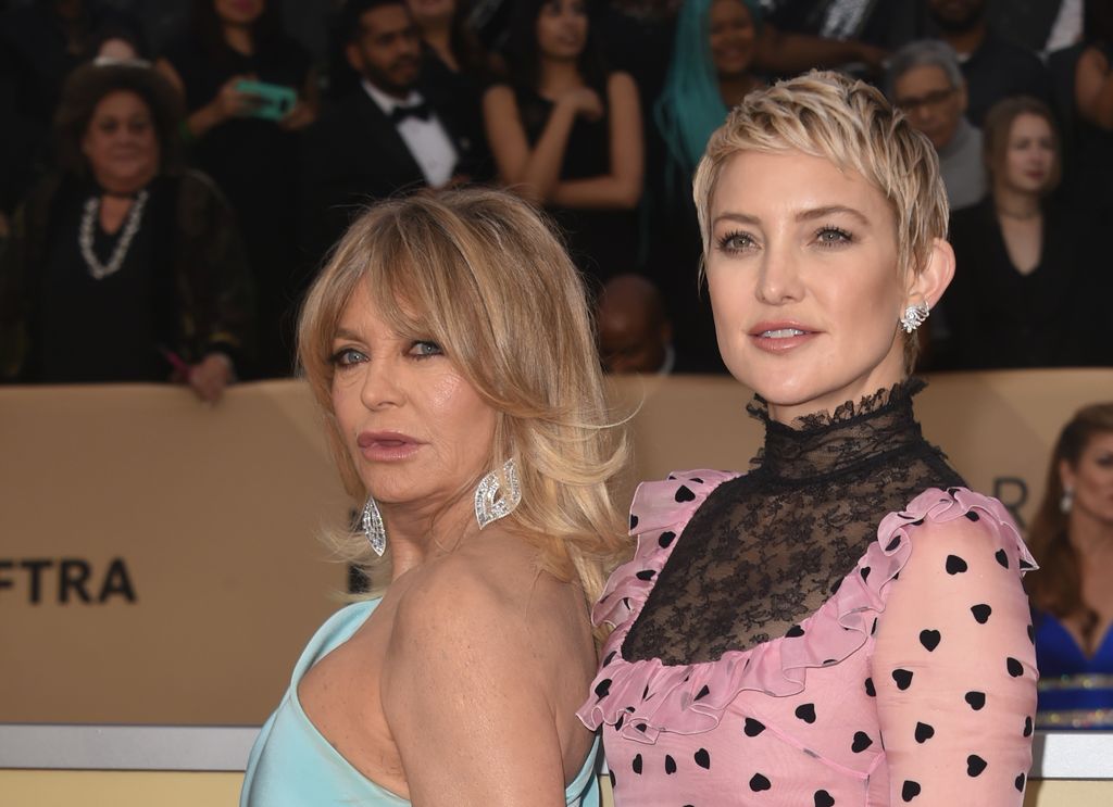 Actresses Goldie Hawn and Kate Hudson arrive for the 24th Annual Screen Actors Guild Awards at the Shrine Exposition Center on January 21, 2018