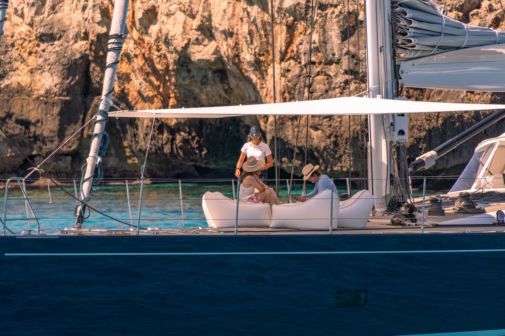 Tom Cruise et Ana de Armas ont l'air amoureux à Ciutadella, Menorque