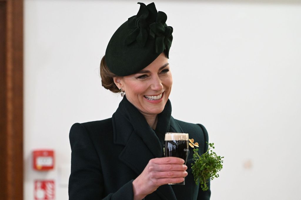 Kate Middleton sipping Guinness on St Patrick's Day