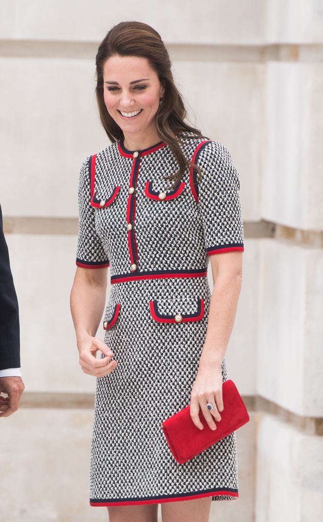 La princesa Kate lleva su vestido de Victoria & Albert Museum para 2017