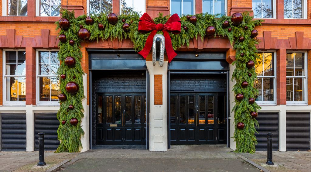 The Ministry's festive terrace 
