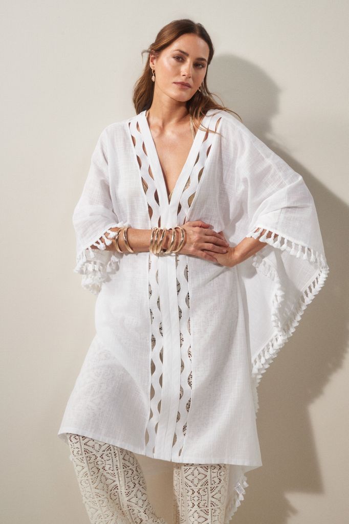 Yasmin looks gorgeous in a £20 kaftan