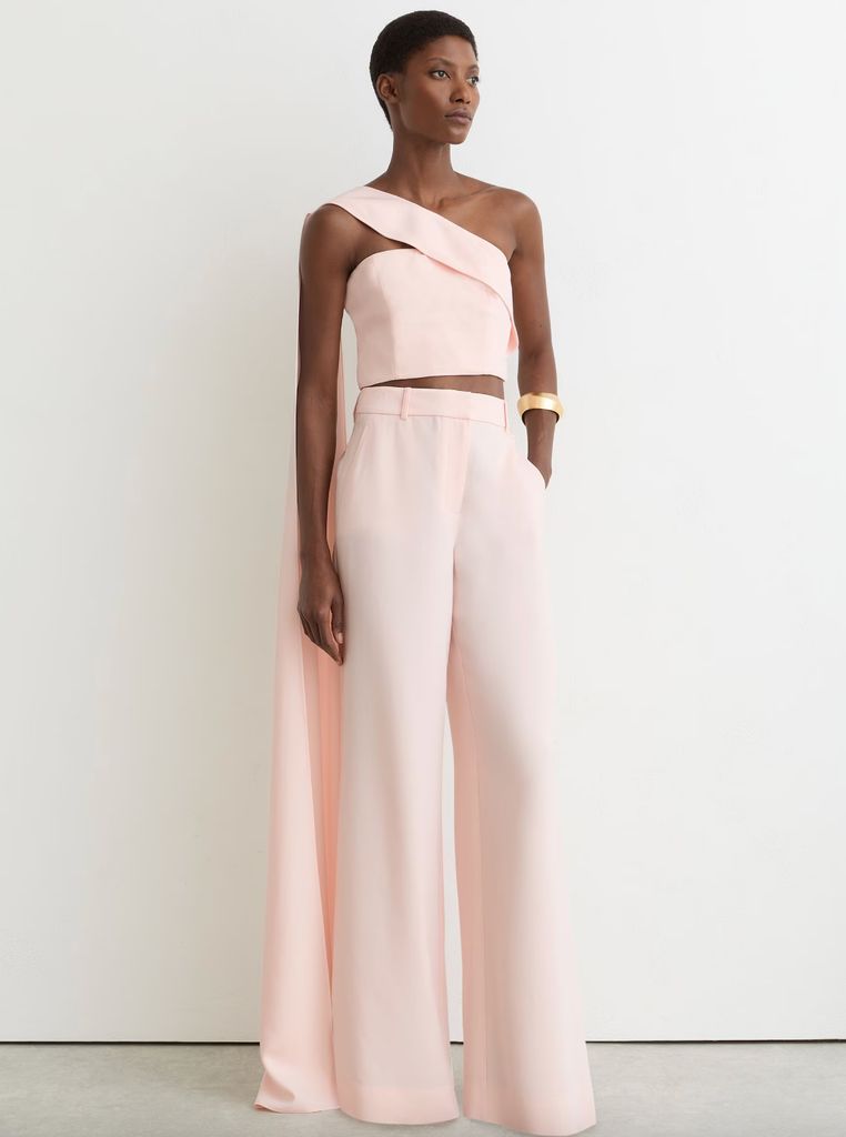 Les tenues BGT 2026 d'Amanda Holden sont une masterclass de style intemporel à 55 ans - achetez son style 11 Haut bustier et pantalon Reiss