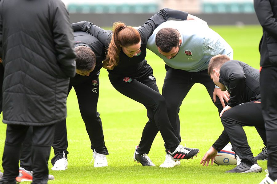 kate middleton rugby scrum