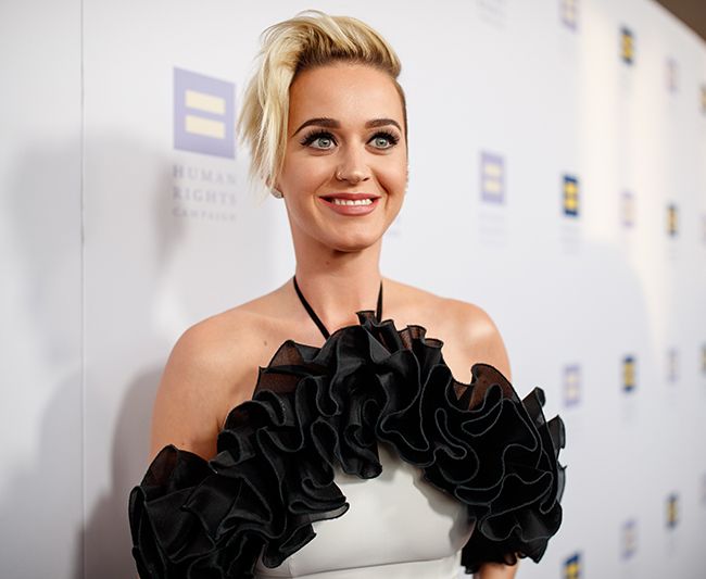 katy perry smiling