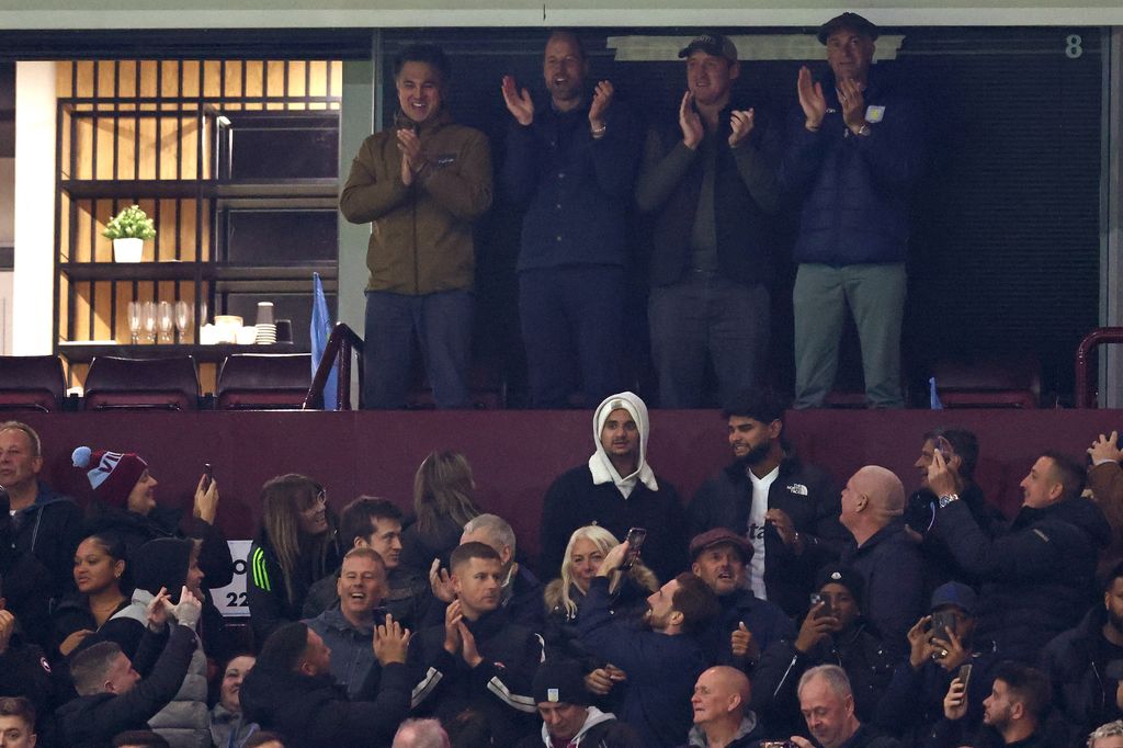 William claps after Aston Villa's Columbian striker Jhon Duran scored the opening goal