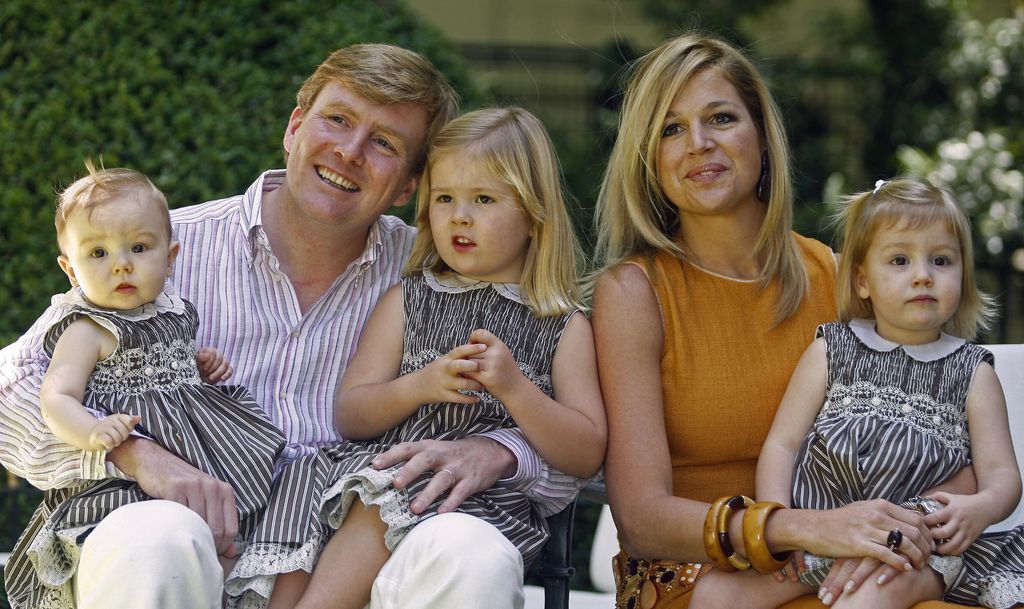 King Willem-Alexander and Queen Maxima with their daughters in Argentina, 2007