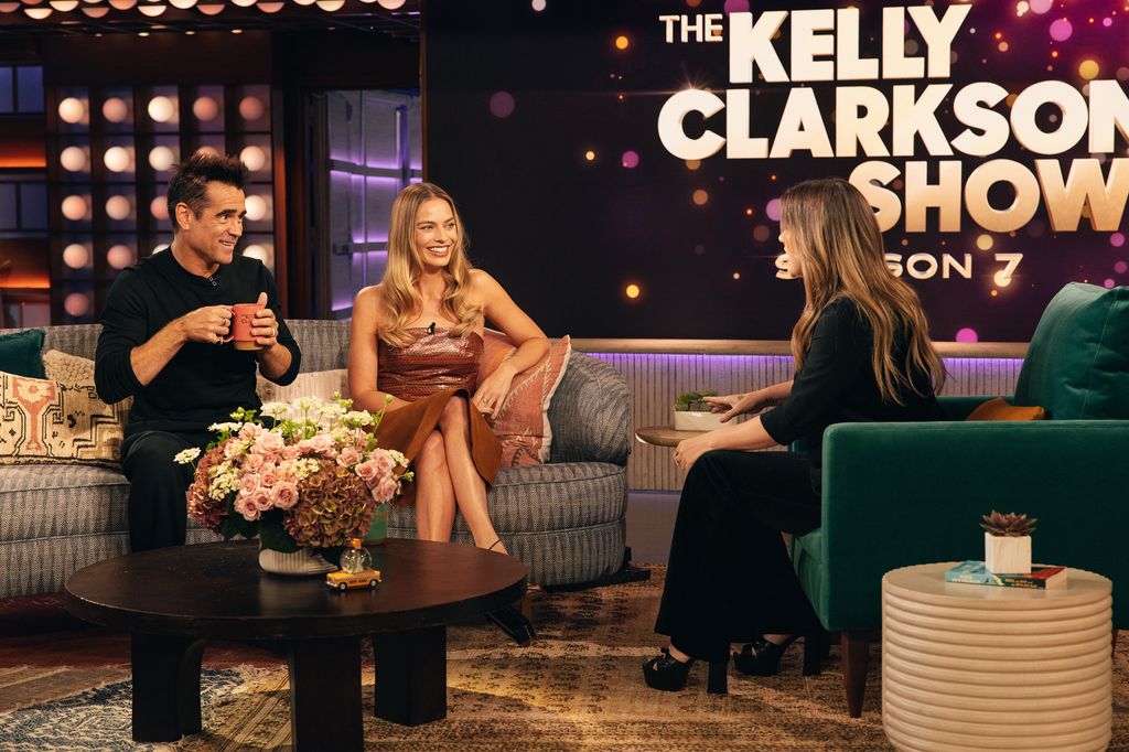 Kelly Clarkson with Margot Robbie and Colin Farrell on the season seven premiere o the Kelly Clarkson Show