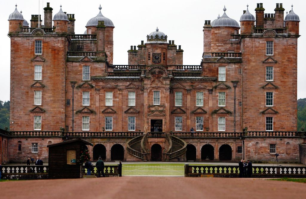 DUMFRIES, UNITED KINGDOM - OCTOBER 05:  A view of Drumlanrig Castle, where a Leonardo de Vinci painting was stolen in 2003, on October 5, 2007 in Dumfries, Scotland. Police have today recovered 'The Madonna with the Yardwinder' painting worth ?40m from a solicitor's office in Glasgow.  (Photo by Jeff J Mitchell/Getty Images)