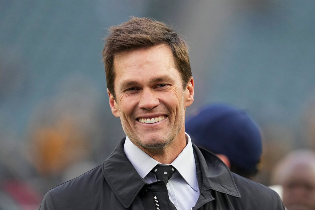 Tom Brady reacts prior to the game between the Pittsburgh Steelers and Philadelphia Eagles at Lincoln Financial Field 