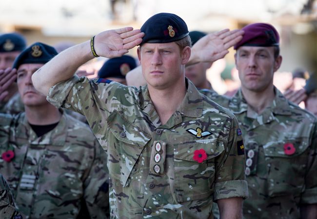 prince harry army salute