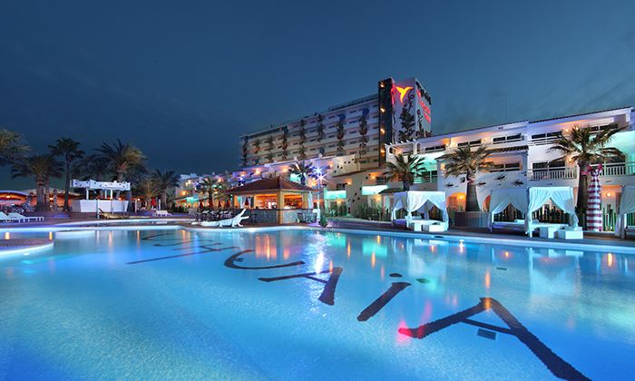 ushuaia ibiza beach hotel pool