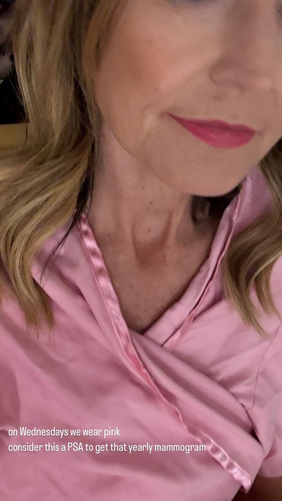 Savannah guthrie insta photo