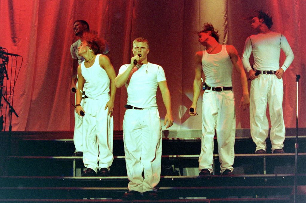 take that performing live in 1995