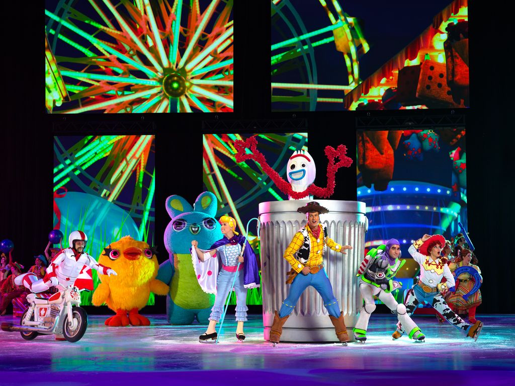 Toy Story characters performing on Disney On Ice