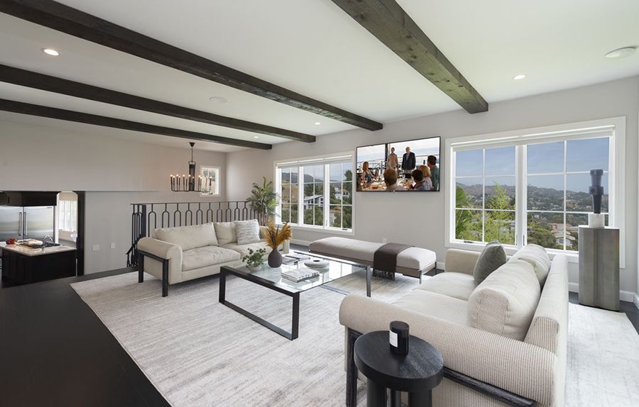 5 louis tomlinson house living room