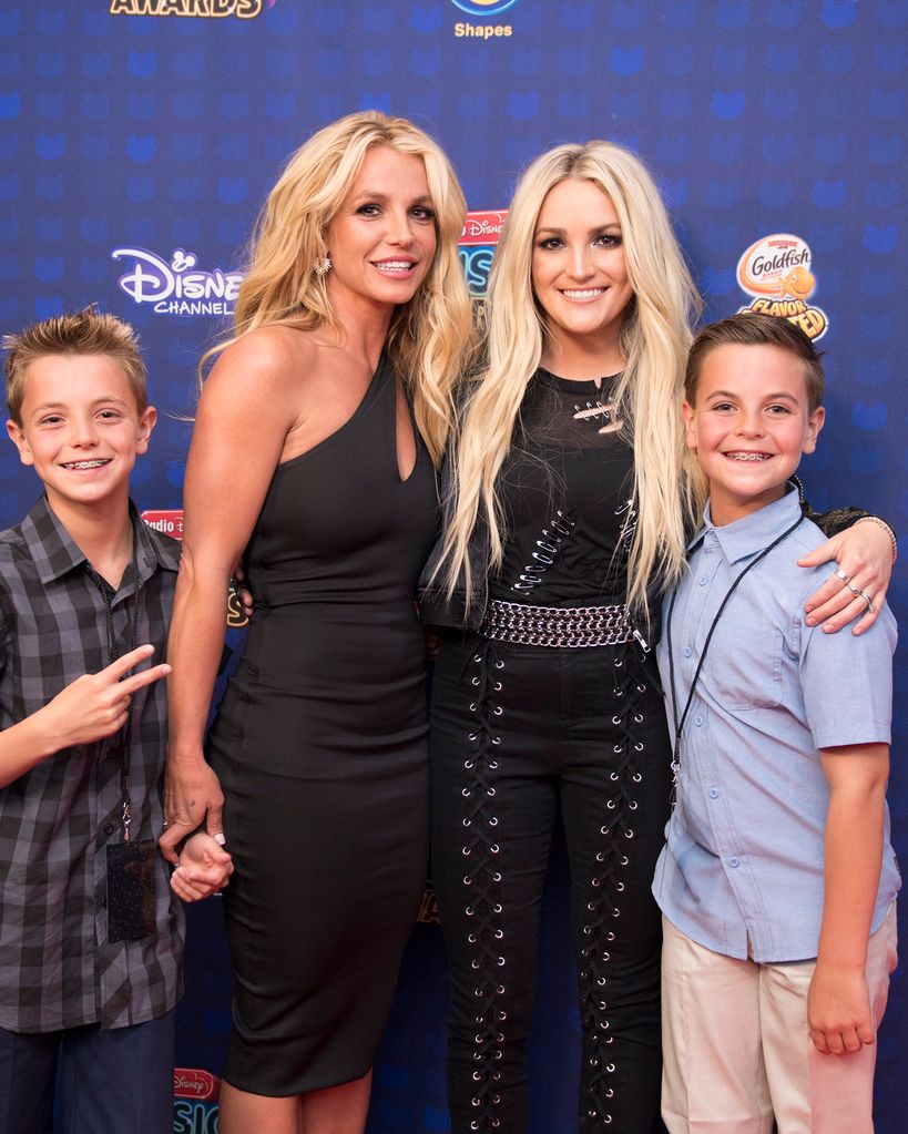 Britney Spears with Jamie Lynn Spears with Britney's son Jayden and Sean at the 2017 Radio Disney Music Awards
