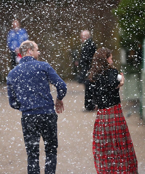 william and kate snow ball fight