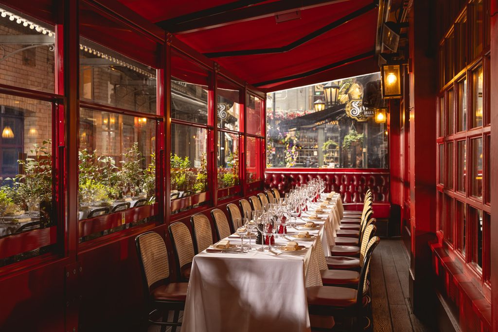 J Sheekey is nestled in the historic heart of Covent Garden