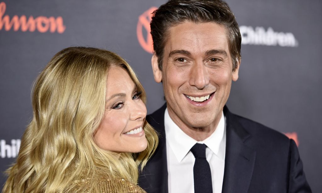 david muir kelly ripa smiling glam