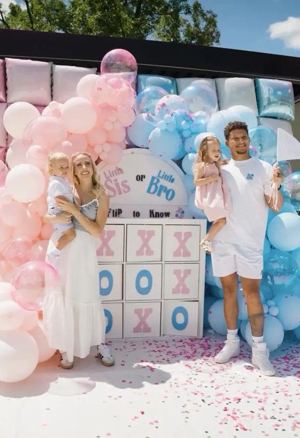 patrick and brittany mahomes gender reveal party