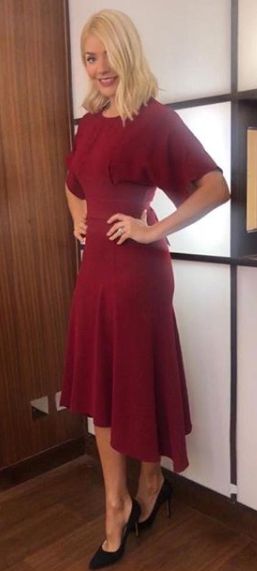 holly willoughby red dress instagram