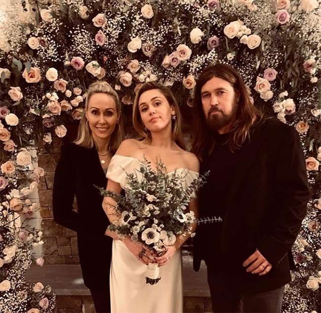 Miley Cyrus wedding bouquet