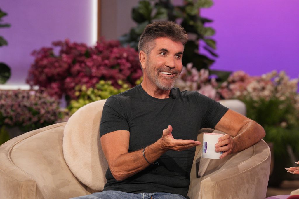 Simon Cowell in black t-shirt on The Jennifer Hudson Show