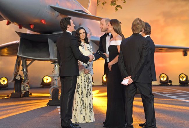 prince william kate top gun backdrop