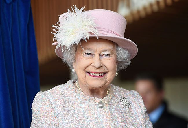 The Queen West Sussex visit