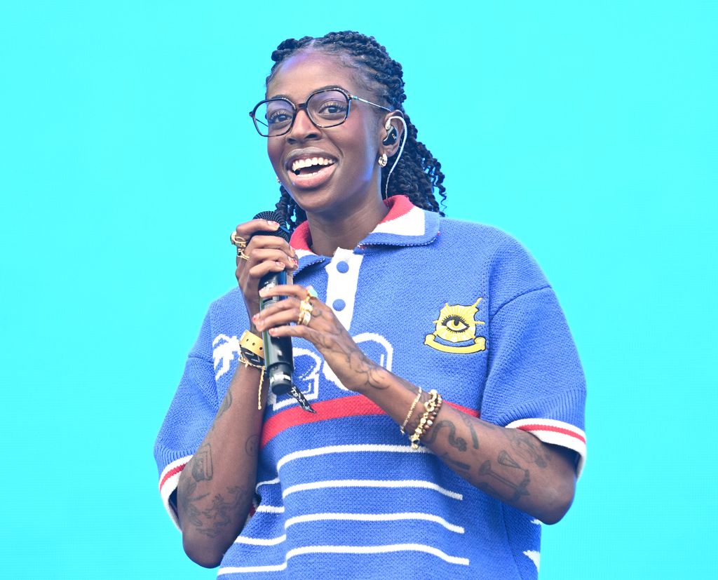 Cat Burns's music career